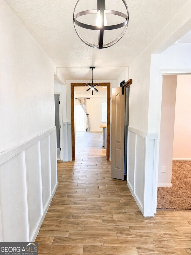 Photo - 204 Hayworth Ct