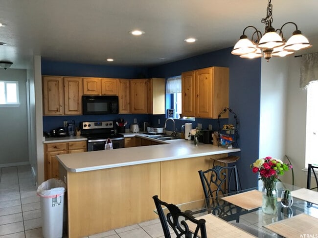 Photo - 1297 S 1430 E