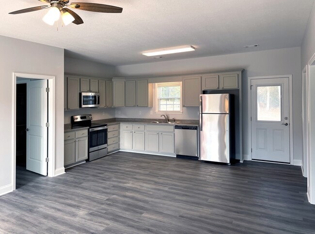 Photo - 1284 Payne Rd