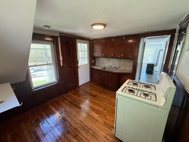 Photo - 165 Pleasant St Apartment Unit 2