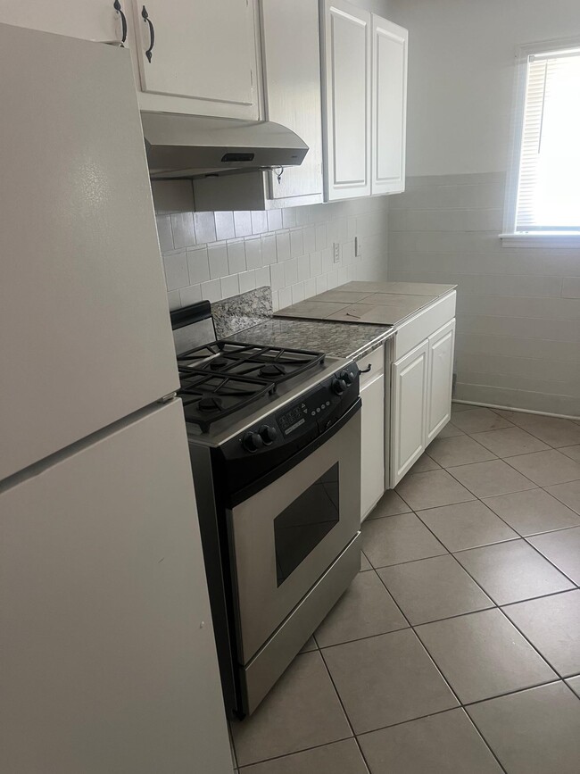 Photo - 5048 Kaye Rd