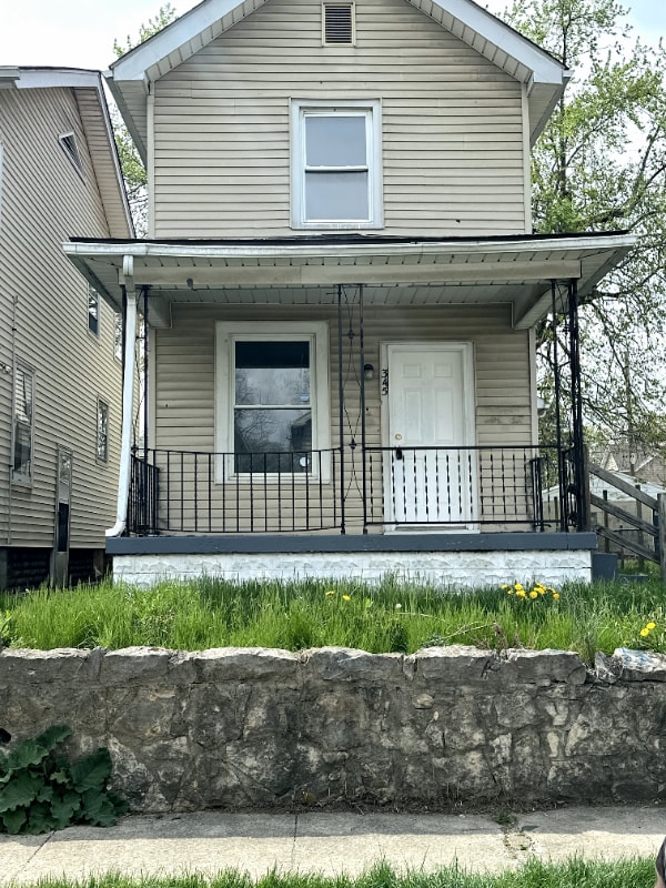 Photo - 345 S Harris Ave House