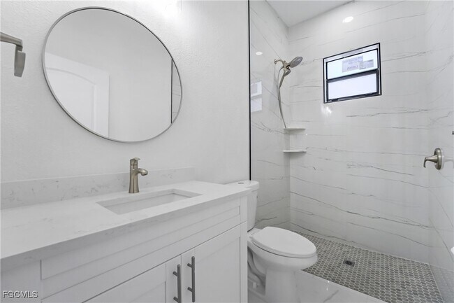 Photo - 2602 73rd St W