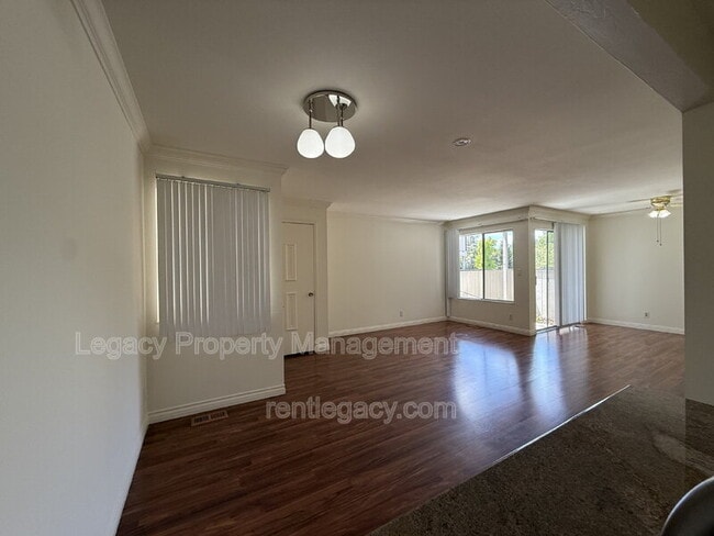 Photo - 5460 Concord Blvd Unit Apt B4