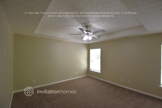 Photo - 204 Catania Way NW
