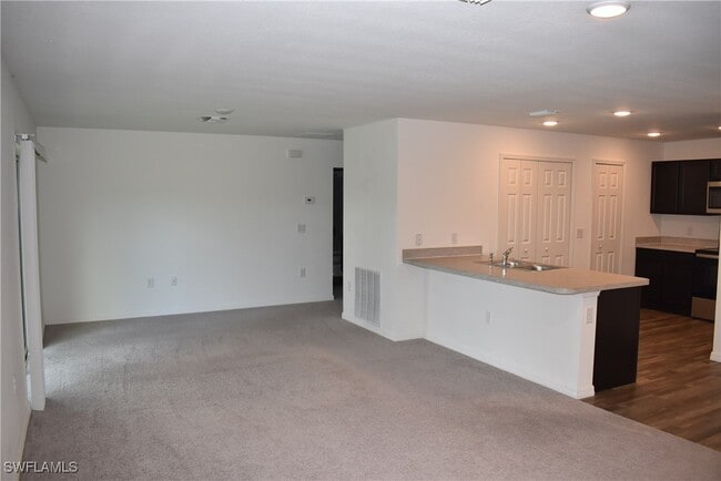 Photo - 4055 Union Ln