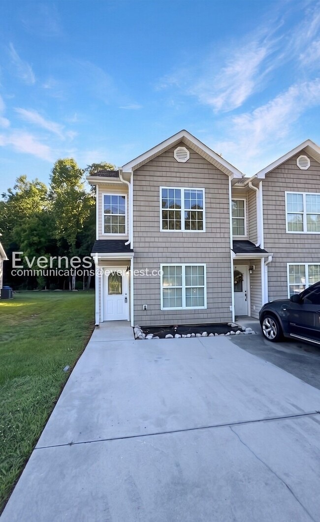 Building Photo - 124 Brown Estates Dr