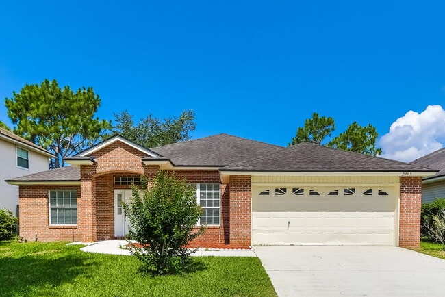 Building Photo - 2995 Thorncrest Dr