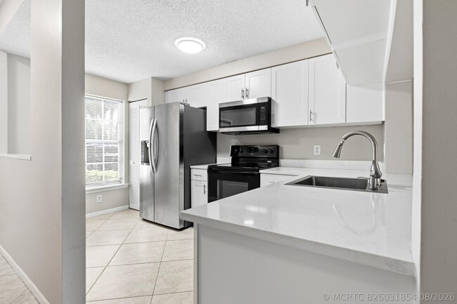 Building Photo - 5380 Jubilee Way