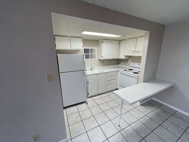 Photo - Studio apartment 1/2 block from campus. Available Aug 1st!