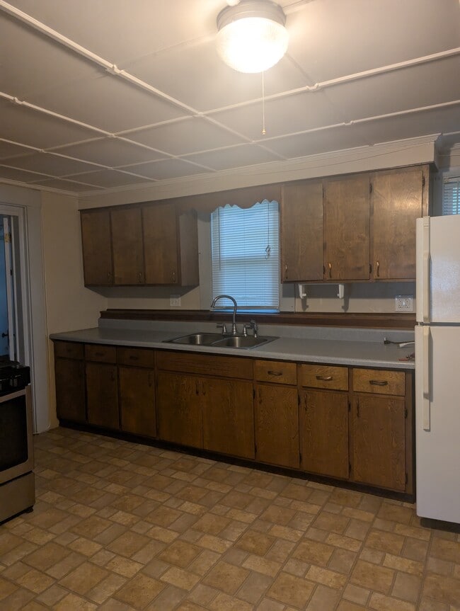 Building Photo - 395 Fourth Street Unit 1 Rental