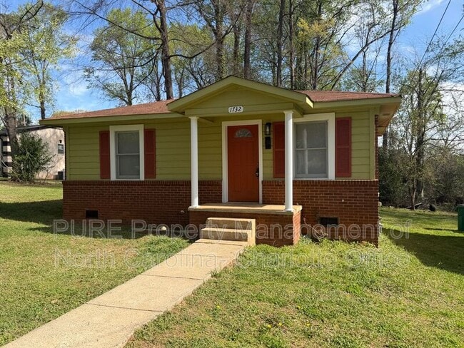 Building Photo - 1732 Newland Rd