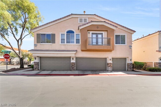 Building Photo - 6040 Golden Corral Trail Unit 101