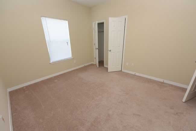 2BD Bedroom