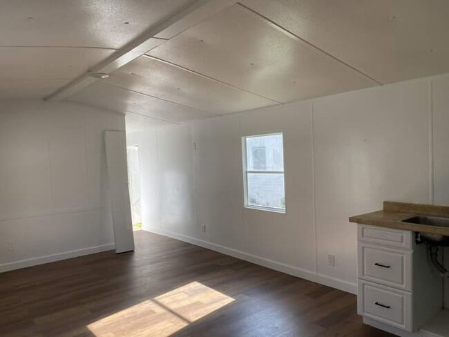 Photo - 925 Ponce De Leon Blvd