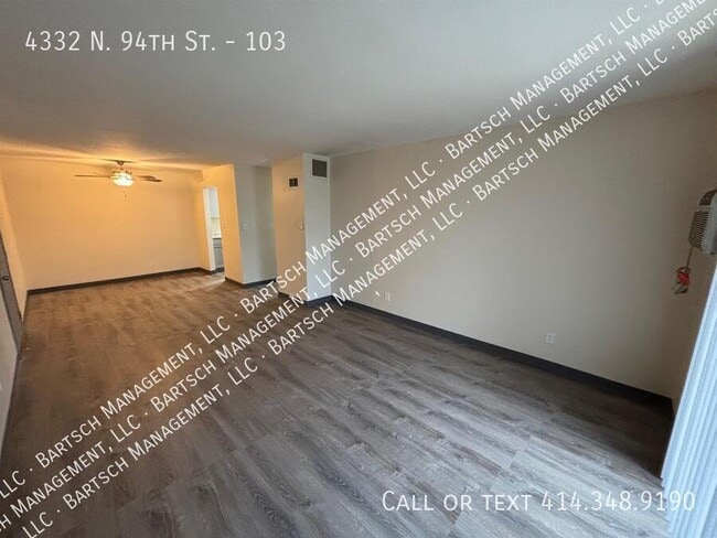 Photo - 4332 N 94th St Unit 103