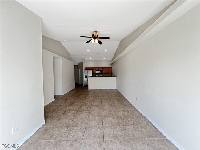 Photo - 111 SE 2nd Ave