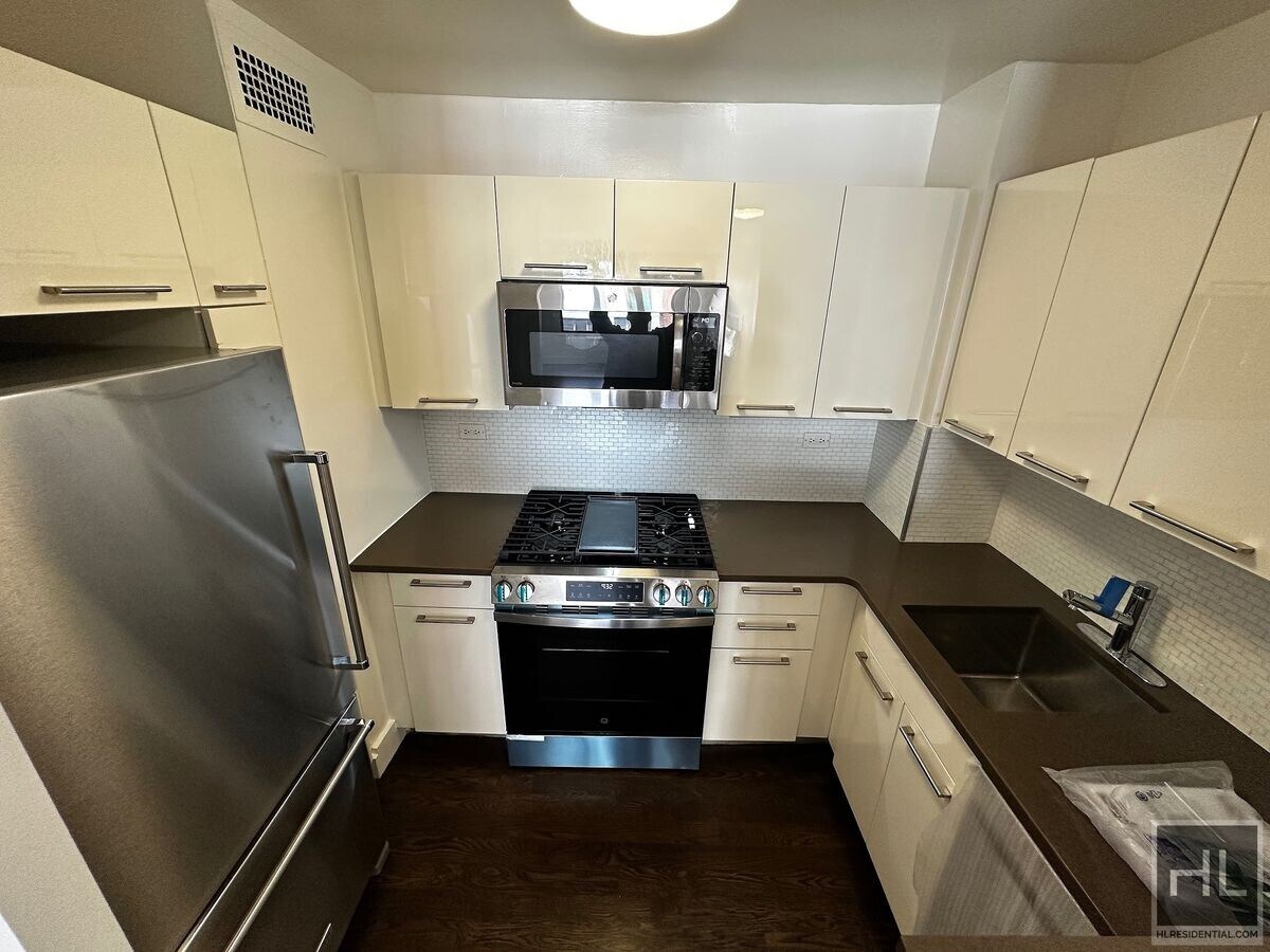 Photo - EAST 63 STREET Unit 11E