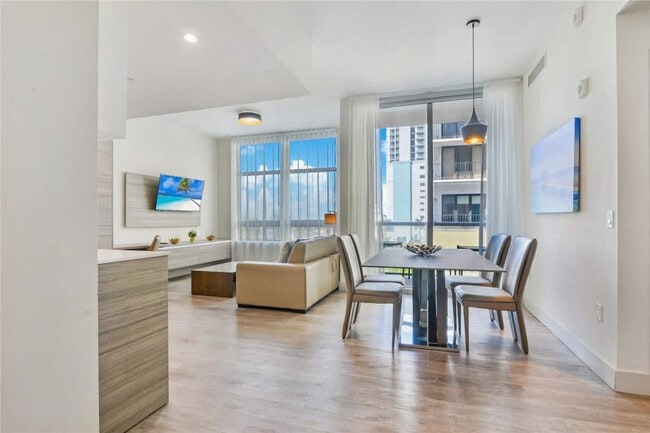 Photo - 777 N Ocean Dr Unidad SI ID1227240P