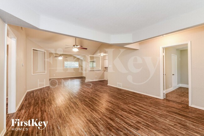 Photo - 5721 Melanite Ave