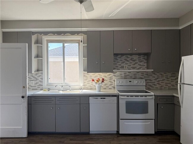 Photo - 10 Knight St