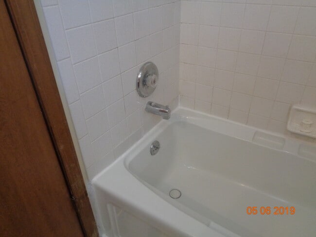 Photo - 1425 Como Park Blvd