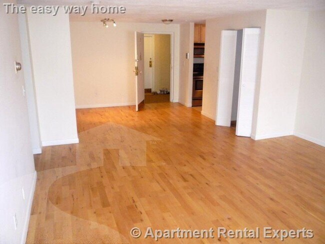 Photo - 84 Grant St Unit #13