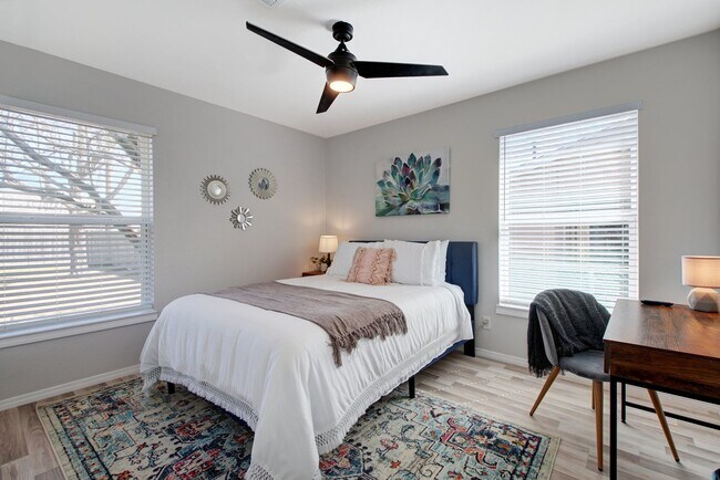 Photo - 2210 Bristol Dr