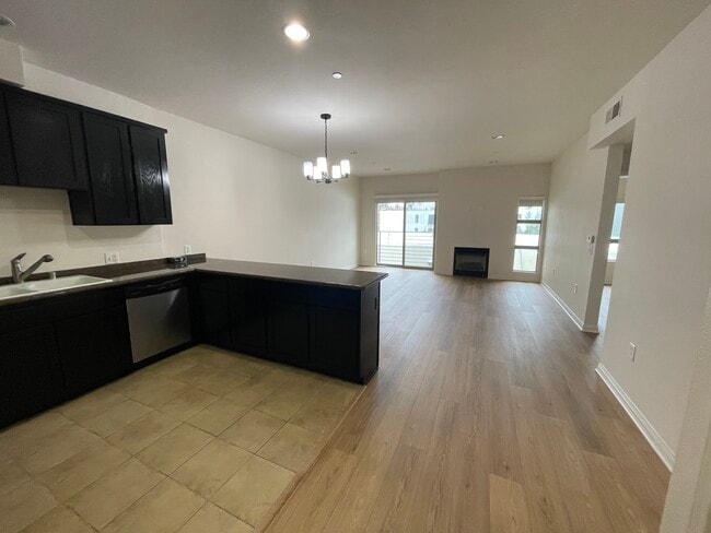 Photo - 5842 Harold Way Apartments Unit 402