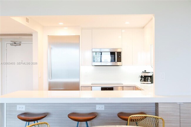 Photo - 2301 Collins Ave Unit 334