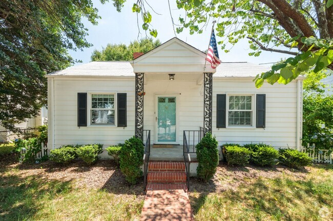 Building Photo - Quaint 2 Bedroom 1 Bath Home in Henrico!! ...
