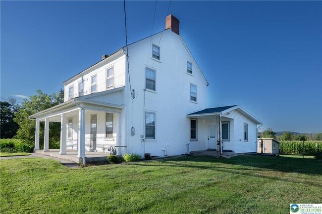 Photo - 4299 Lanark Rd