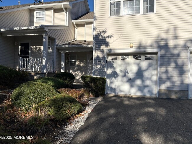 Photo - 212 Frankfort Ave