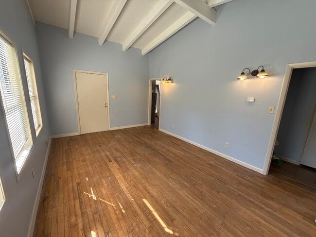 Photo - 1009 Hampton St NW