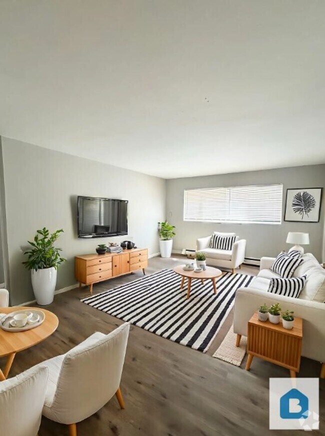 Building Photo - 350 Vehr Dr Unit 2 Rental