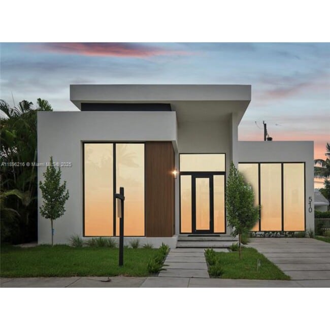 Photo - 510 NW 50th St