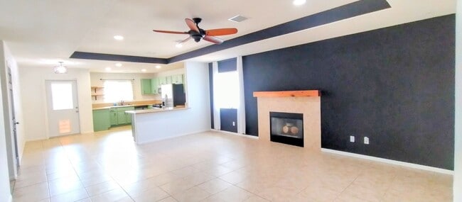 Building Photo - Luxury Living at its Finest: Spacious 3BR/... Rental