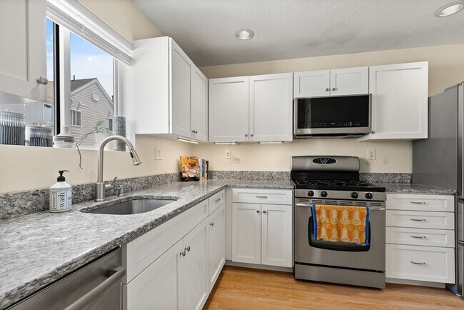 Photo - 391 Hyde Park Ave Unit 210