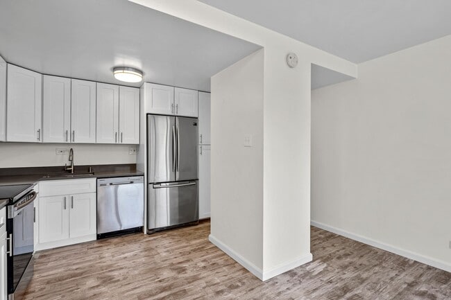 Photo - Beautifully renovated condo in the Cherry Creek Area!