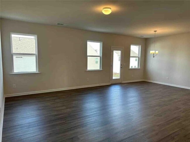 Photo - 69 Windover Wy