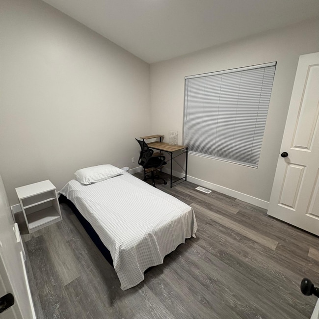 Photo - 7531 Birch St