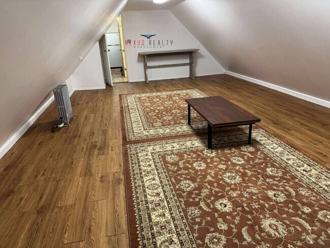 Photo - 21-16 73rd St