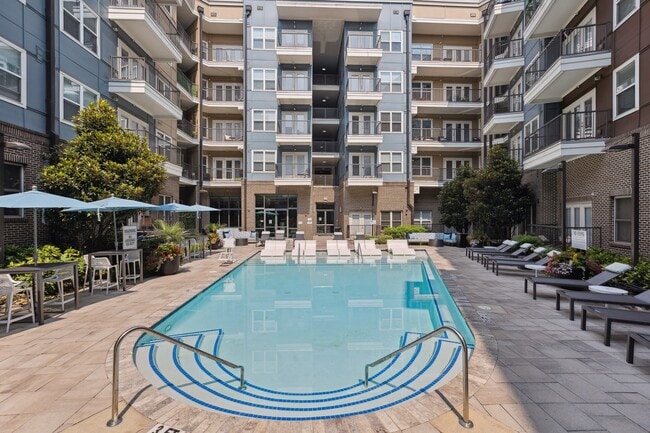 Midtown 205, Charlotte, NC, Resort-Inspired Pool