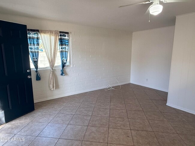 Photo - 1329 E Cinnabar Ave