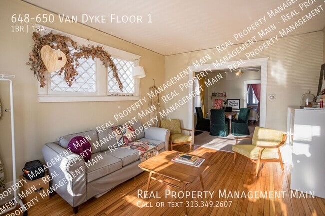 Photo - 648-650 Van Dyke Floor 1-