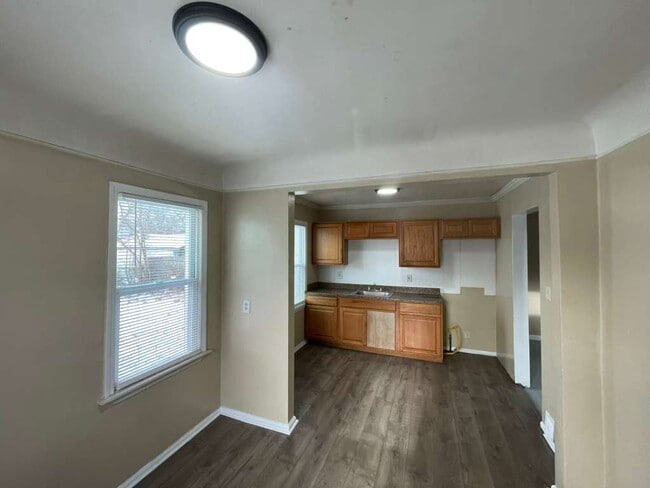 Photo - 19303 Fairport St