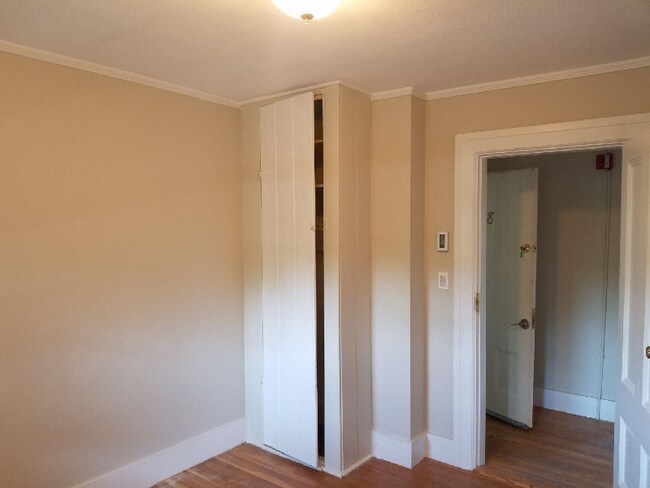 37 Dutcher St Unit 5