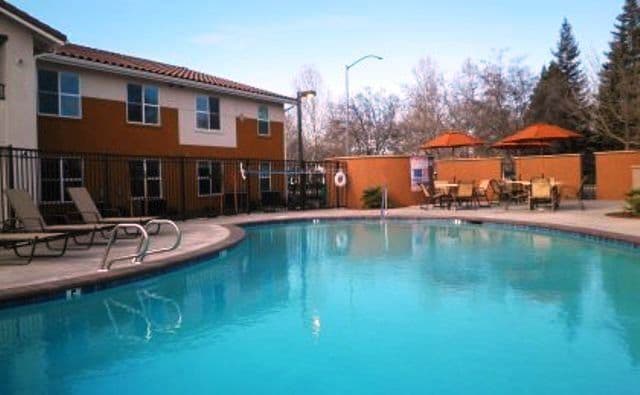 Pool - Harvest Park