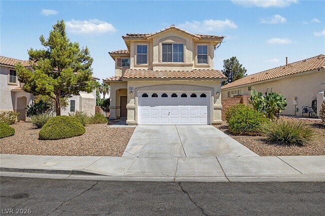 Building Photo - 2392 Predera Ave