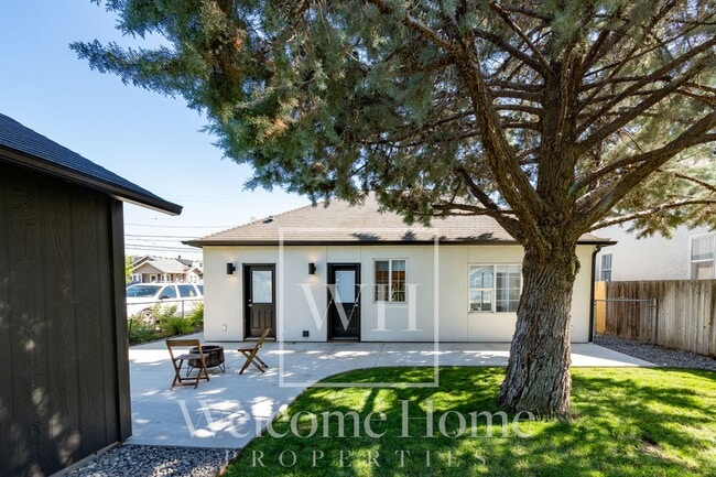 Photo - Updated 2 Bed Home with Detached Office & Fenced Yard